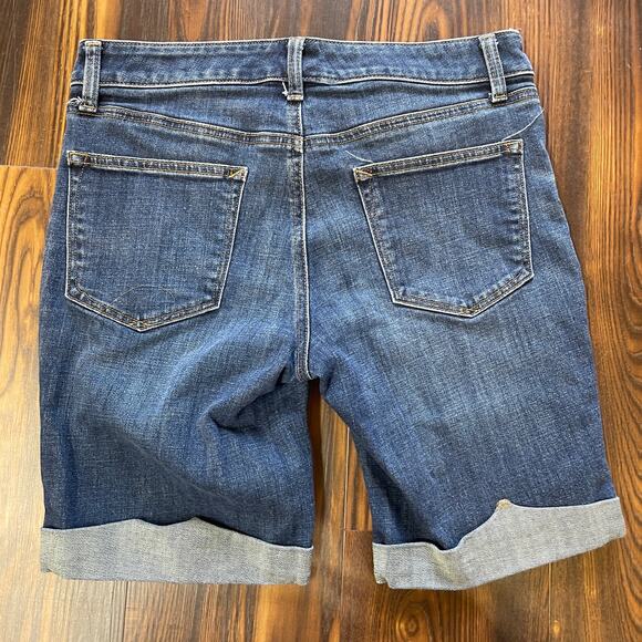Talbots Flawless Girlfriend Cuffed Bermuda Shorts Size 14 - Picture 4 of 13